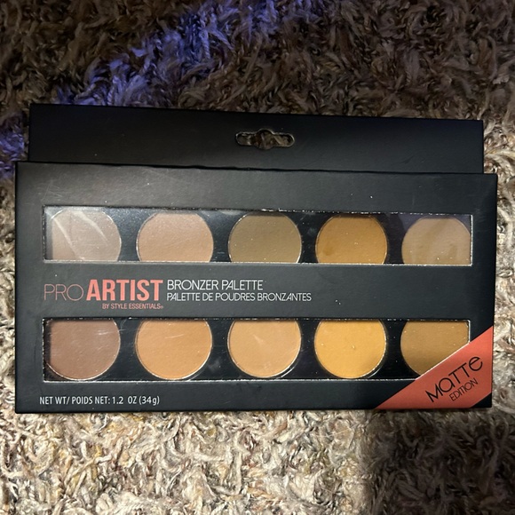 PRO ARTIST BRONZE PALETTE  MATTE EDITION BY STYLE ESSENTIALS - Picture 3 of 3